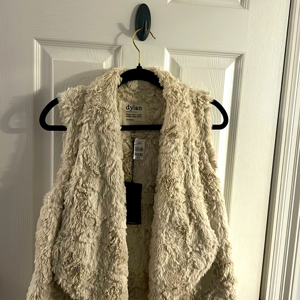 Faux fur flap vest
